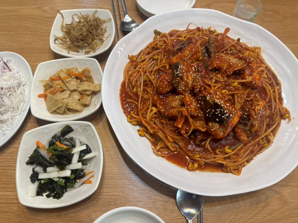 쫄깃매콤 아구찜 이미지