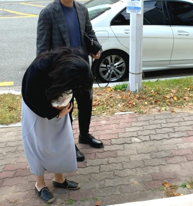 디어어도러블 이미지