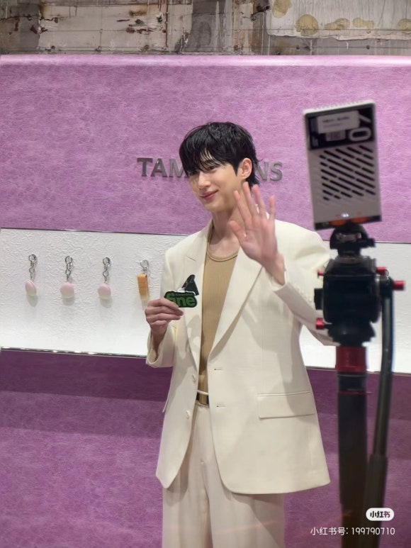 이브닝글로우 이미지