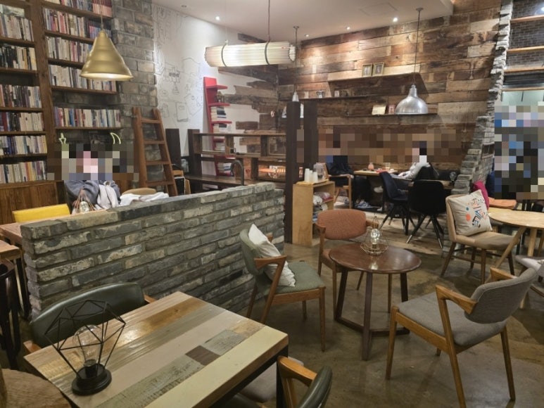 북카페에코의서재 이미지