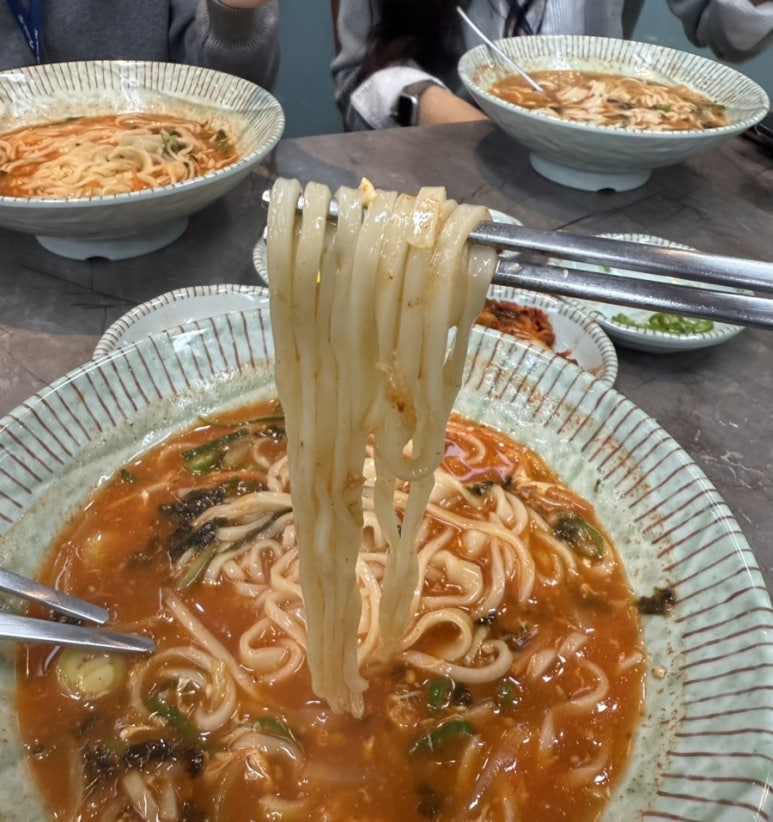 선비칼국수고색점 이미지