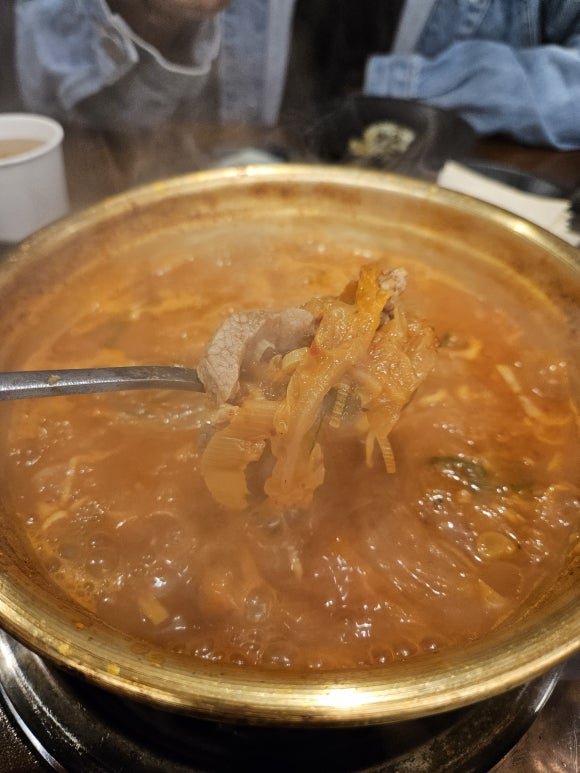 양푼 국물 닭갈비 이미지