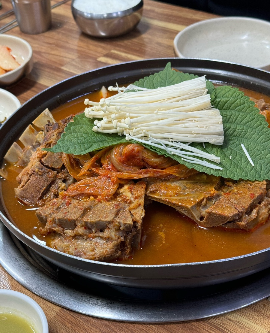 청마루뼈다귀감자탕 사진 3