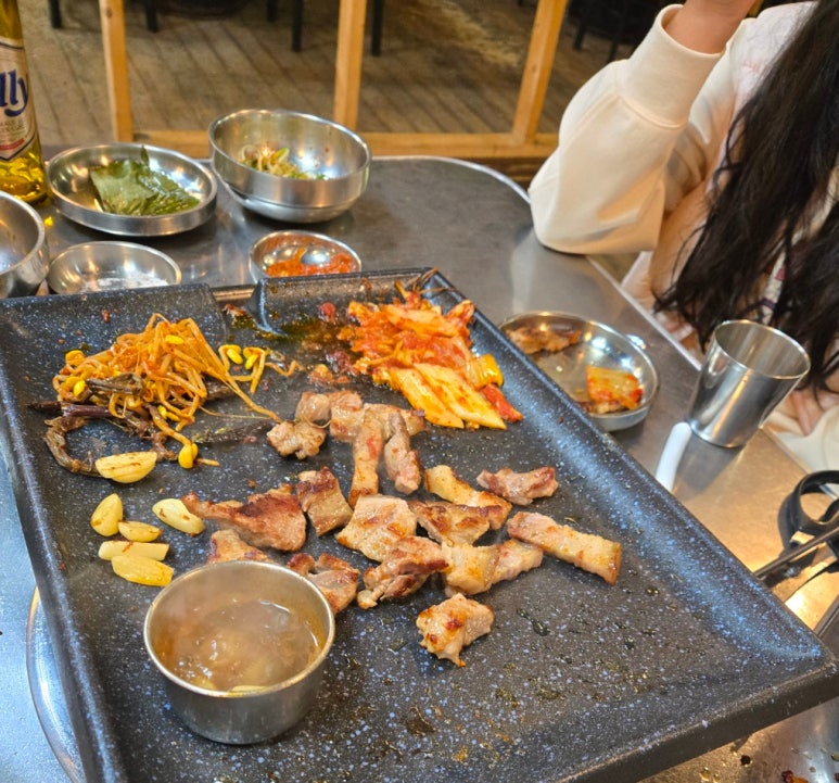 흑돈오리 이미지