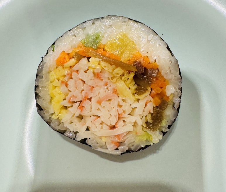 준수한 김밥 이미지