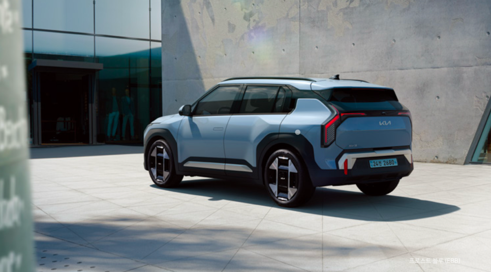 2025 기아 EV3 E-GMP 전기차 플랫폼 합리적인 가격 및 주행거리 이미지 12