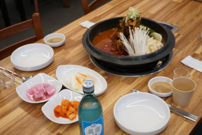 진 감자탕 이미지