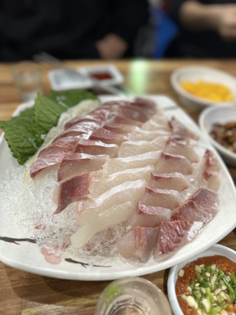 무진장 오징어회 포차 이미지
