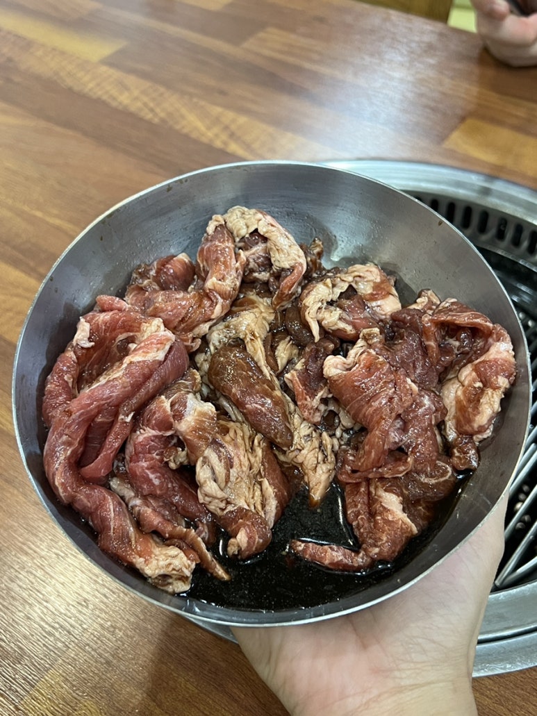 ３３돼지숯불갈비 이미지