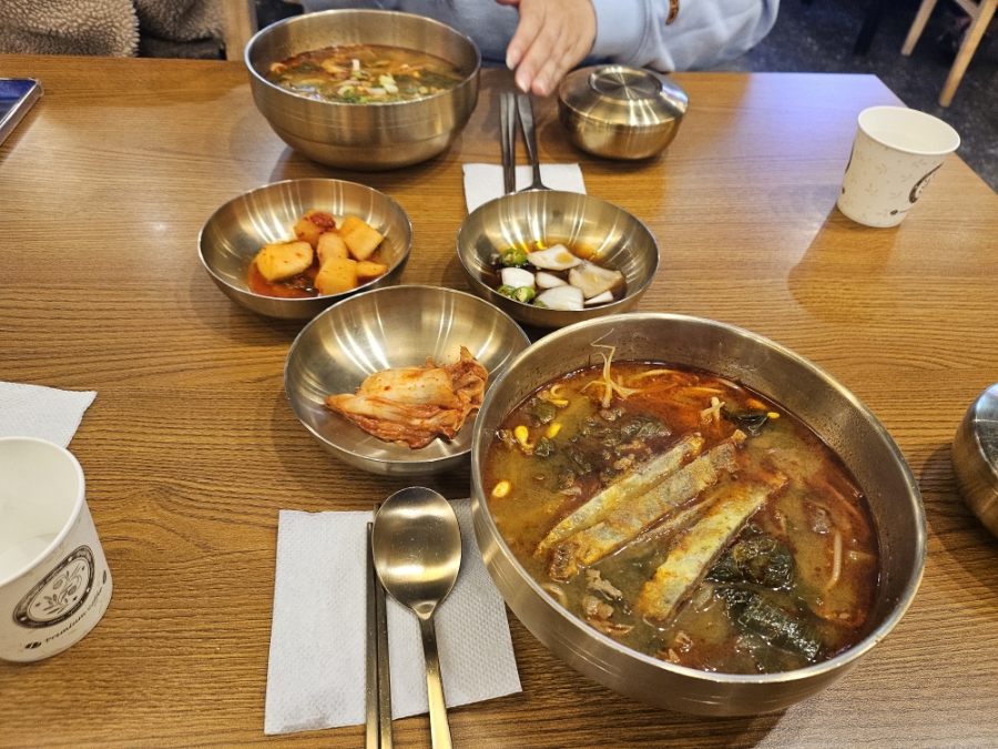 육전국밥 신림역점 이미지
