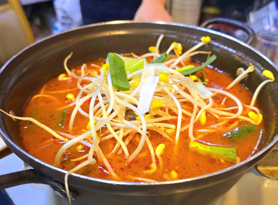 흑산도회식당 이미지