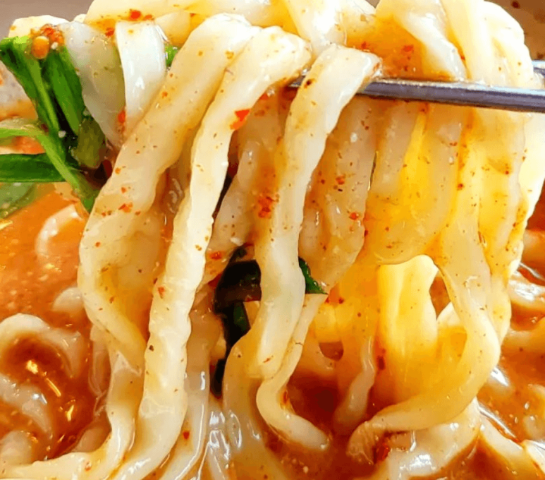 어탕맛칼국수 이미지