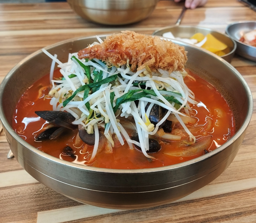 최인호짬뽕 이미지