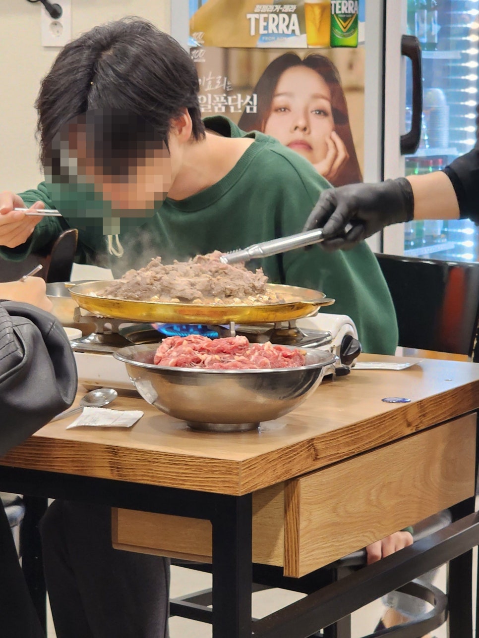두남자 쟁반고기 이미지
