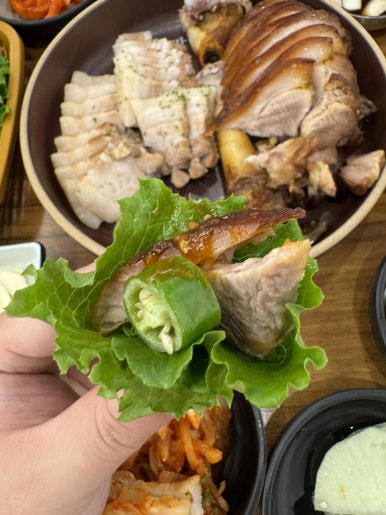 더오향족발 이미지