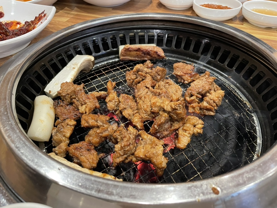 솔가숯불갈비 이미지