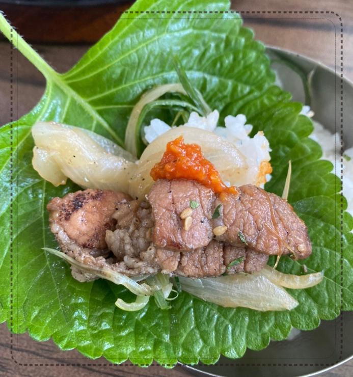 돌숯불갈비식당 이미지