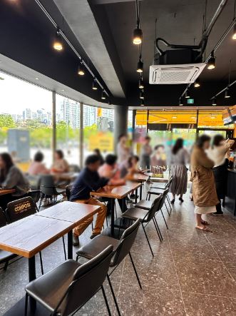 컴포즈커피인천 이미지