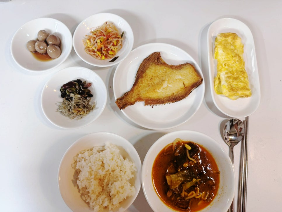 한우고집숯불구이 이미지