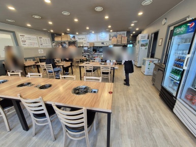 고씨네꺼먹돼지 이미지