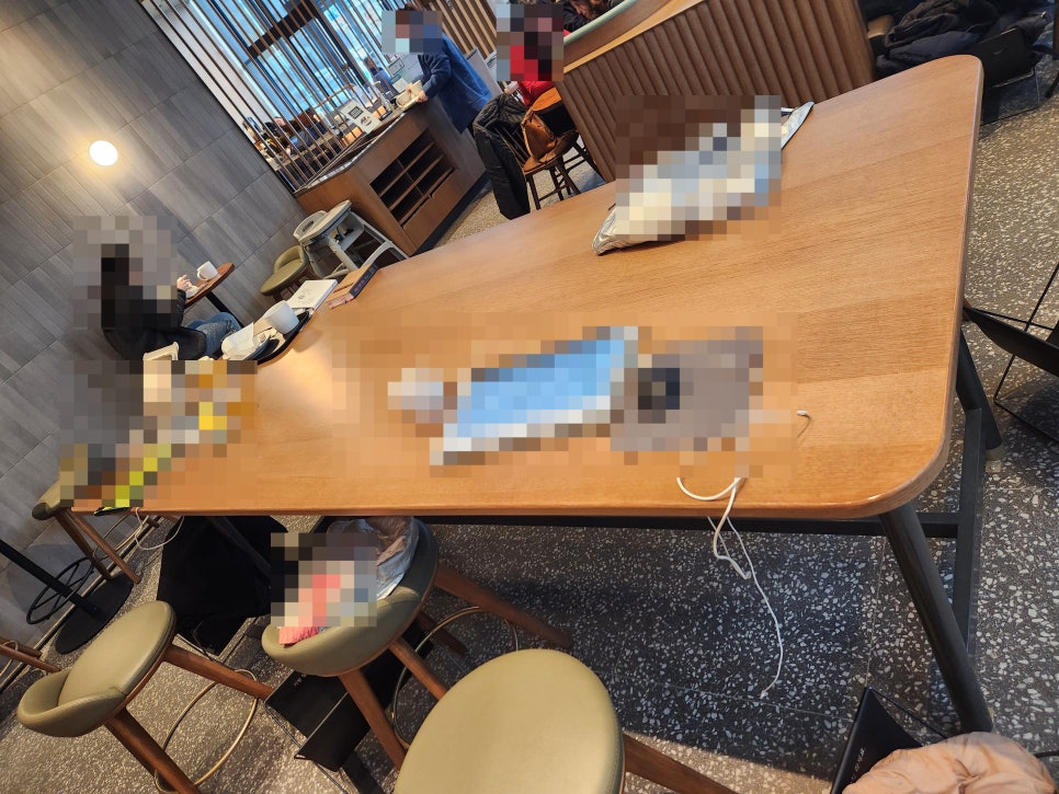 스타벅스 신도림힐스테이트점 이미지