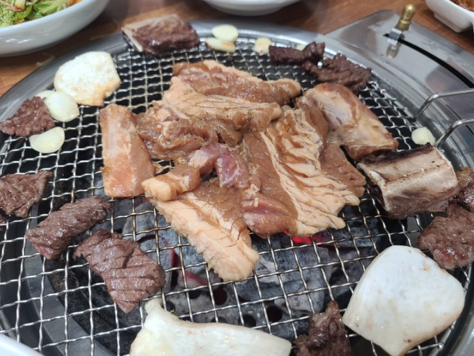 백운숯불갈비 이미지