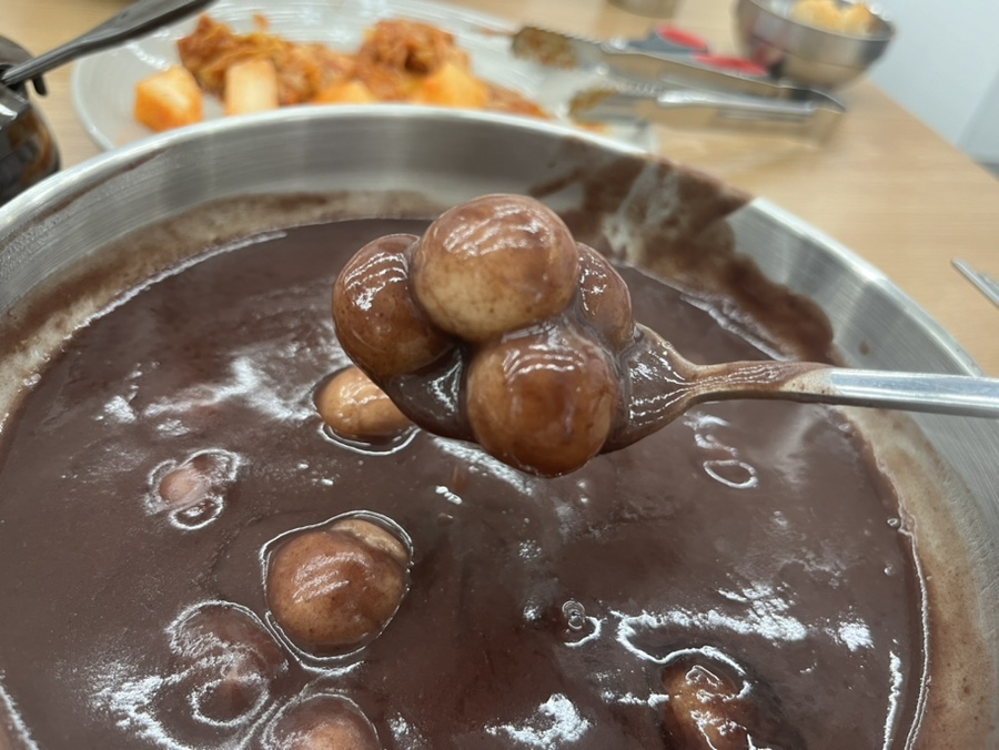명품상무팥죽첨단점 이미지