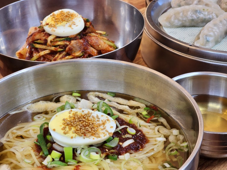 밀면 이미지