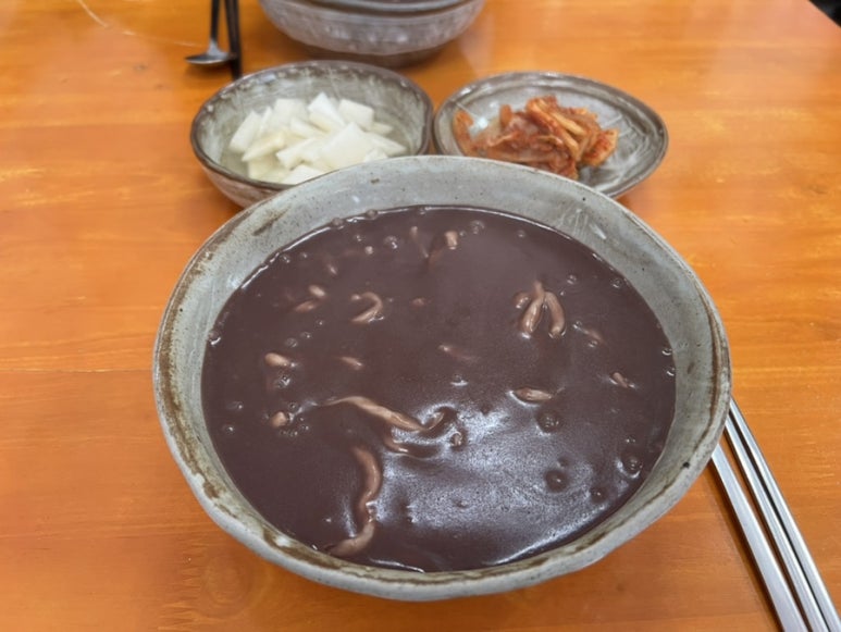 두레박칼국수 이미지