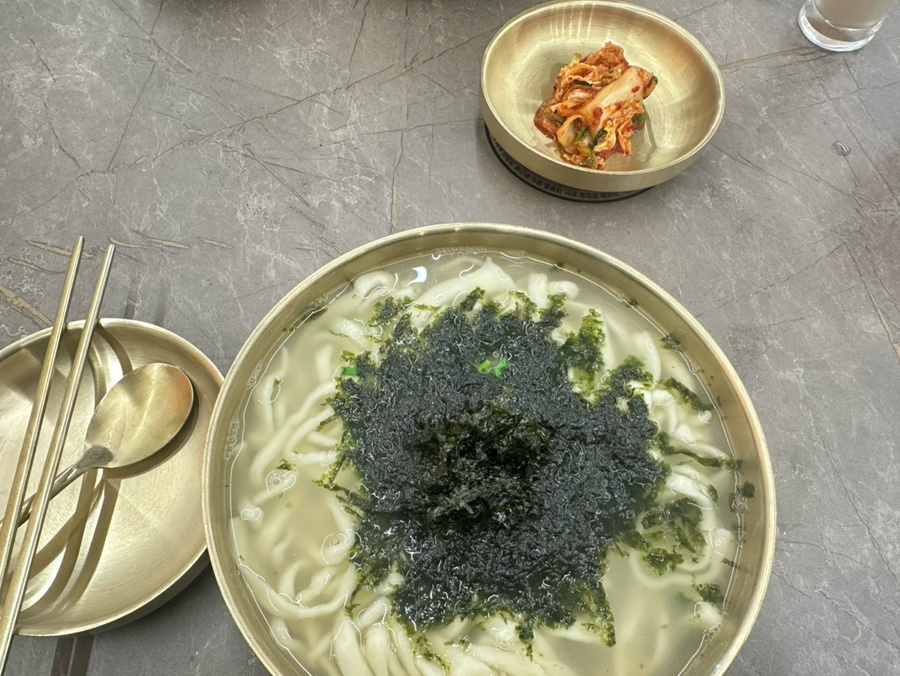 원조칼국수 이미지