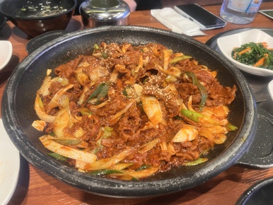 반할제육 이미지