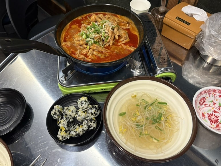 목련닭발 이미지