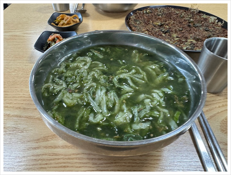 제주보말칼국수 이미지