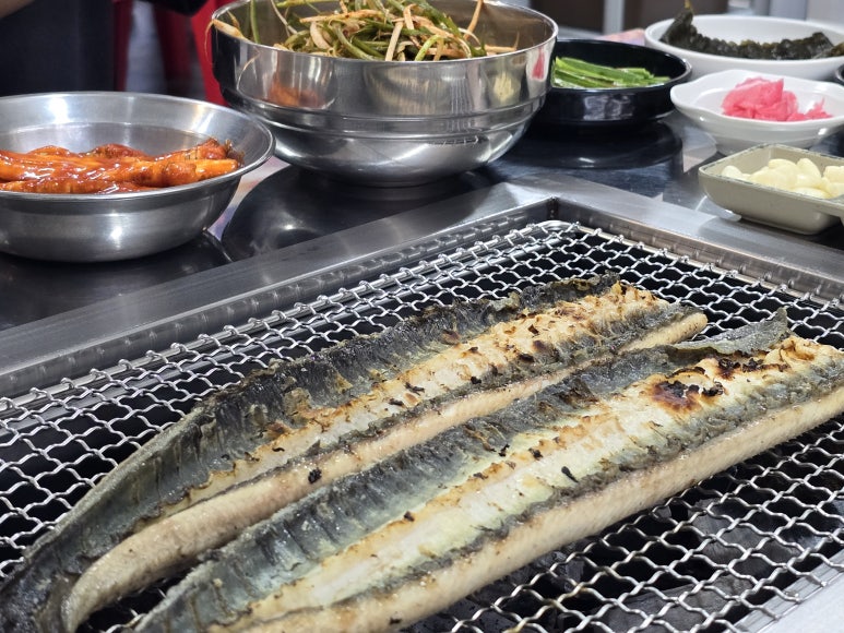 원통풍천민물장어 이미지