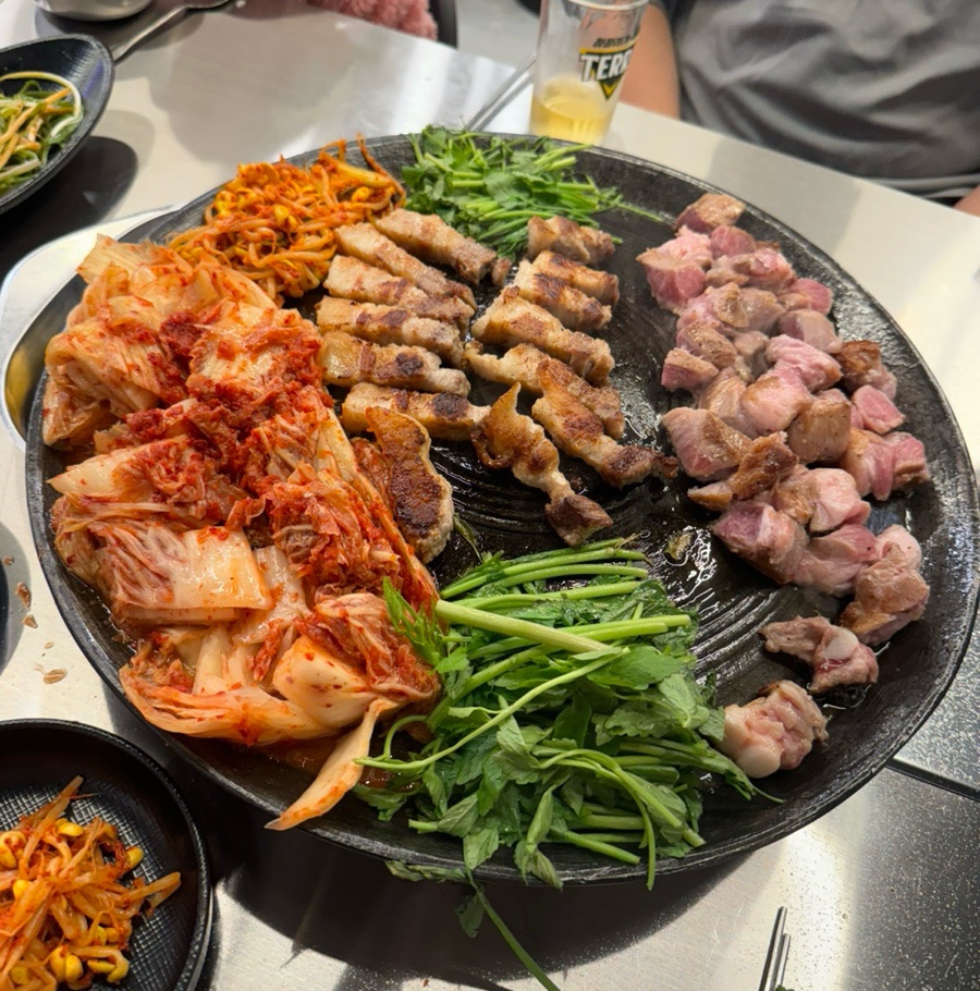 할매솥뚜껑삼겹살 진영점 이미지