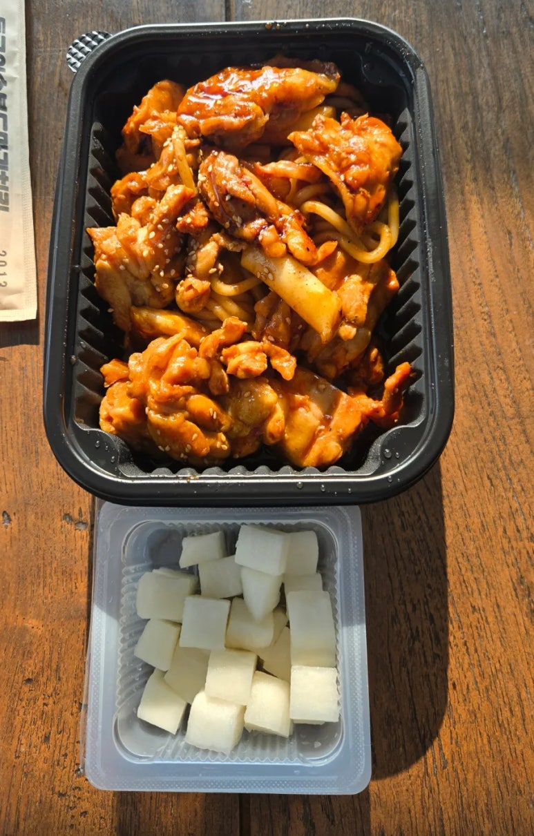 동근이숯불두마리치킨 남성역점 이미지