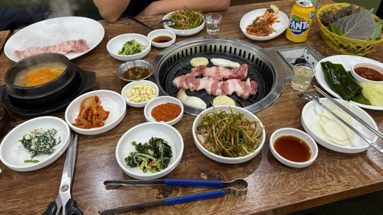 옛날선미숯불갈비 이미지
