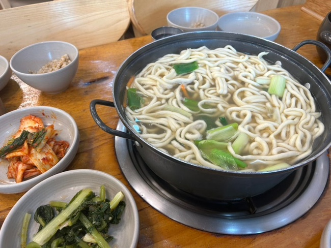 윤가네해물칼국수 이미지
