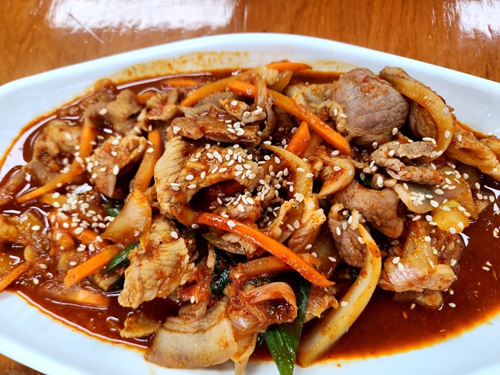 찌개와삼겹살 이미지