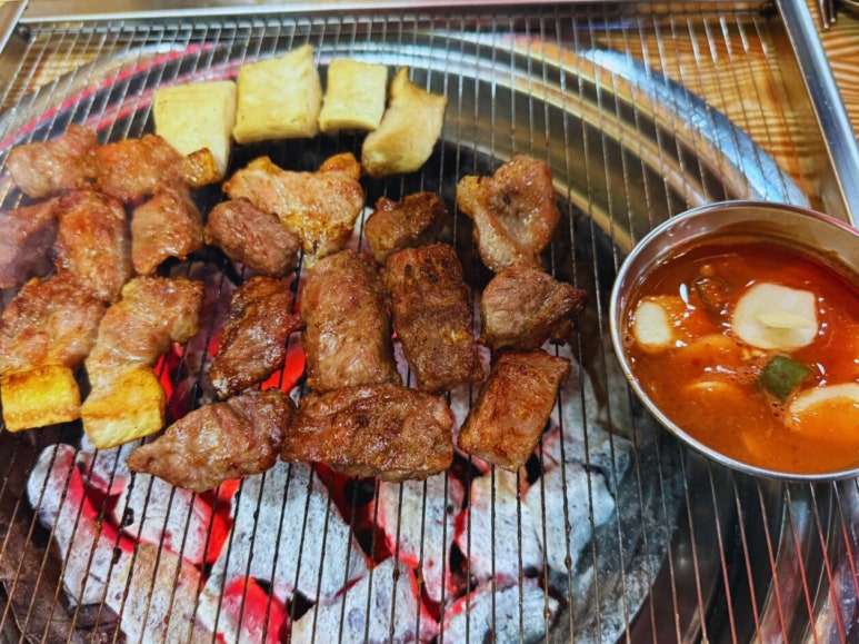 통큰고기참숯구이 이미지