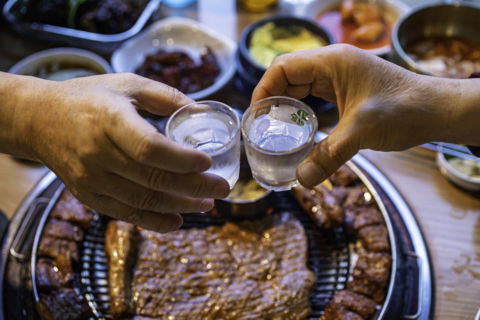 동내기사식당 이미지