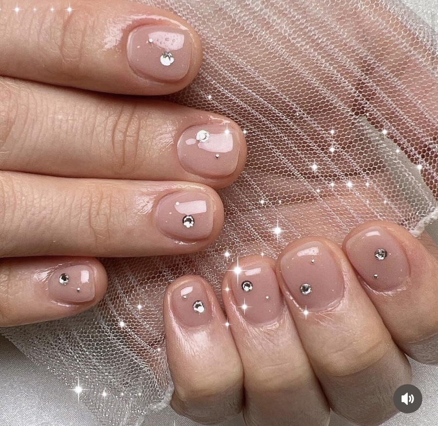 네일드블룸 이미지