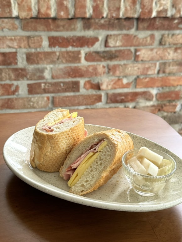 아시에뜨(Assiette) 이미지