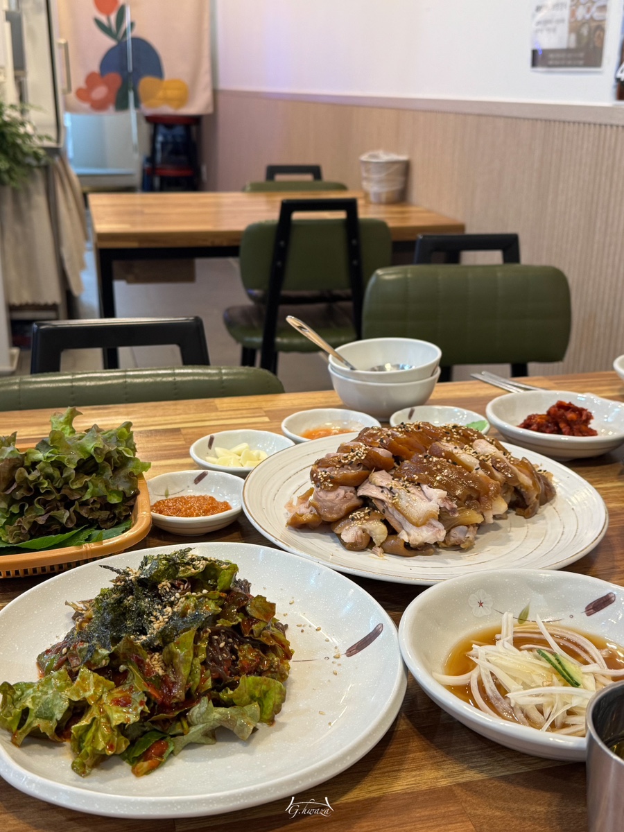 오가네족발성서점 이미지