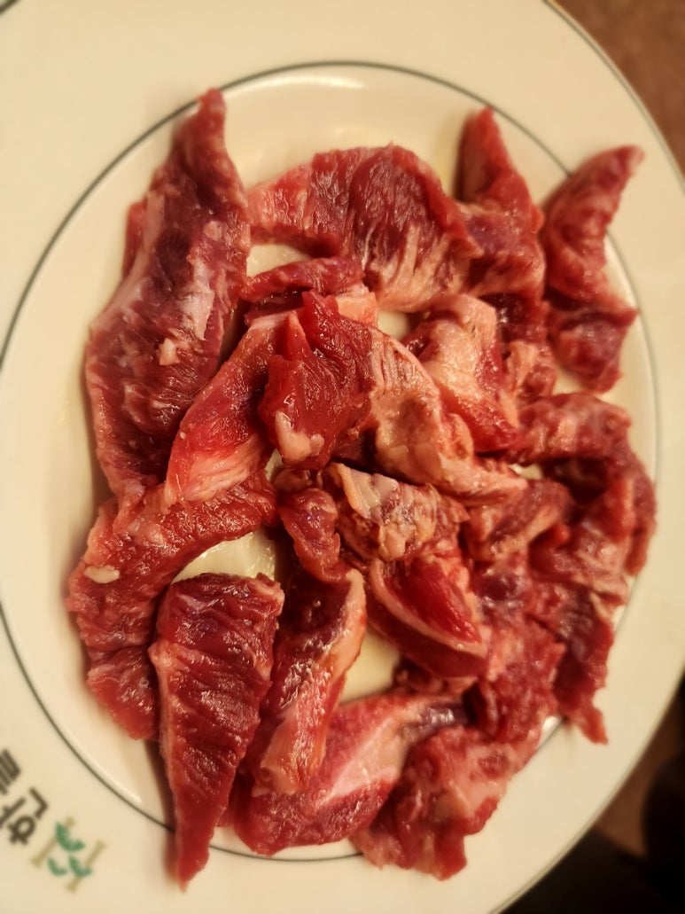 꿀돼지삼겹 이미지