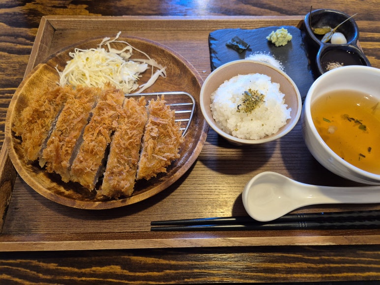 카츠키친 수영점 이미지