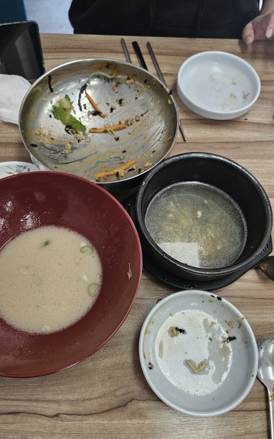 앗차냉면 이미지