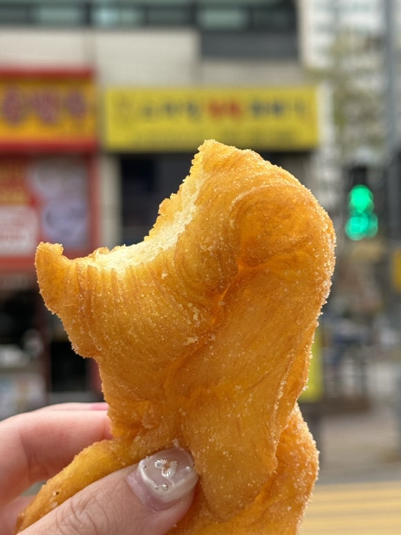 스마일꽈배기화서점 이미지