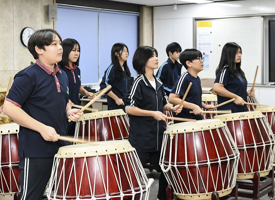 신현중학교 이미지
