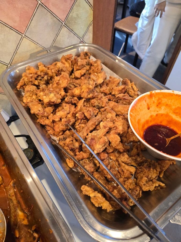 유성뷔페식당 이미지